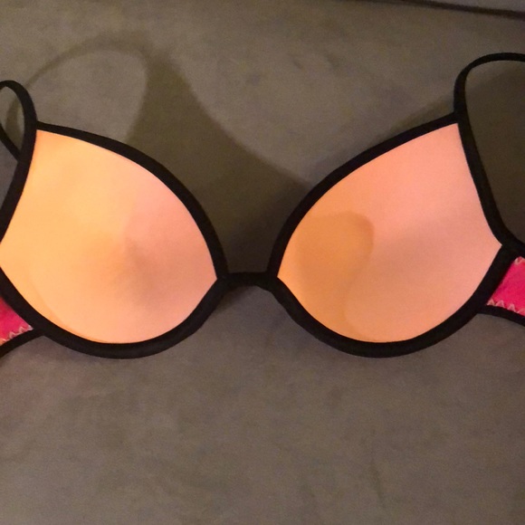 Pink and peach crochet bikini top - Picture 2 of 3